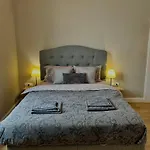 Vibrant L Stylish 2bd In Center Varna