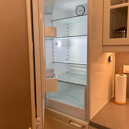 Vibrant L Stylish 2bd In Center * Варна